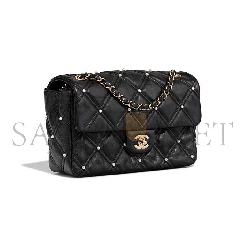 CHANEL BLACK PEARL STUDDED DIAMOND QUILT FLAP BAG (24*16*7.5cm)